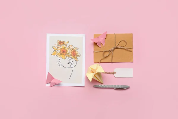 Origami Narcisse Fleur Stylo Carte Voeux Sur Fond Couleur — Photo