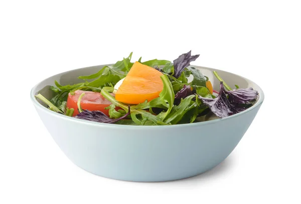 Skål Med Välsmakande Färsk Sallad Vit Bakgrund — Stockfoto