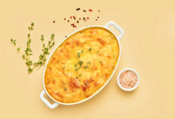 Casserole Mashed Potatoes Spices Color Background — Stock Photo, Image