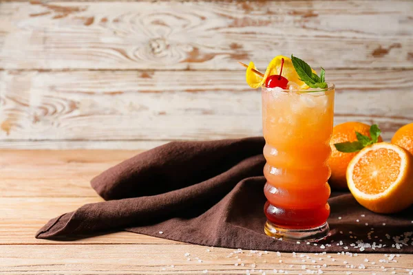 Glass Tasty Summer Cocktail Wooden Background — Stock Photo, Image