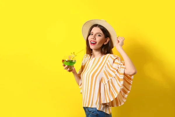 Beautiful Young Woman Cocktail Color Background — Stock Photo, Image