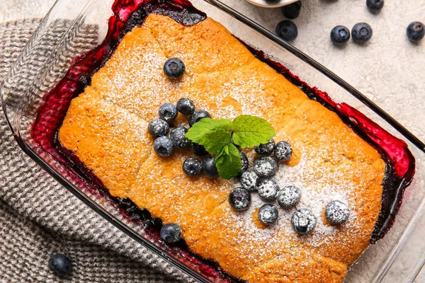 Baking Dish Blueberry Cobbler Light Background Closeup — Stock Photo, Image