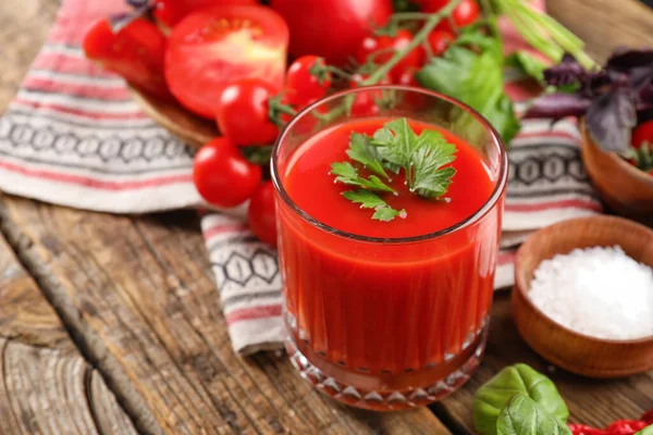 Glass Tasty Tomato Juice Wooden Background — Stock Photo, Image