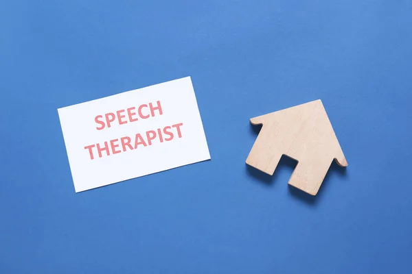 Paper Text Speech Therapist House Figure Color Background — Stock Photo, Image