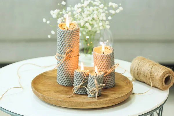 Wooden Tray Burning Candles String Cord Rope Table Room — Stock Photo, Image