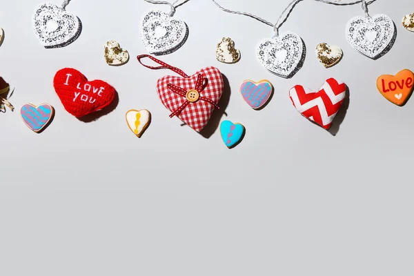 Garland Hearts Cookies Light Background Valentine Day Celebration — Stock Photo, Image
