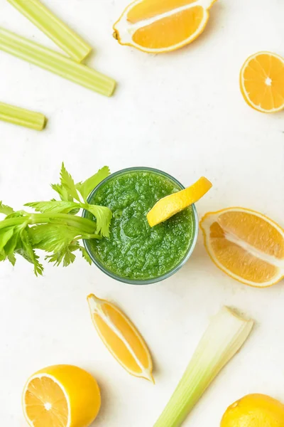 Glas Blutiger Mary Cocktail Auf Hellem Hintergrund — Stockfoto