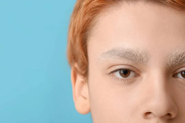 Teenage Boy Dyed Eyebrows Color Background Closeup — Stock Photo, Image