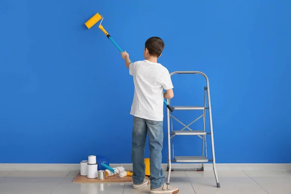 Little Boy Painting Wall Room — Stock Photo, Image