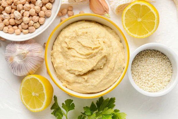 Composition Tasty Hummus Light Background — Stock Photo, Image