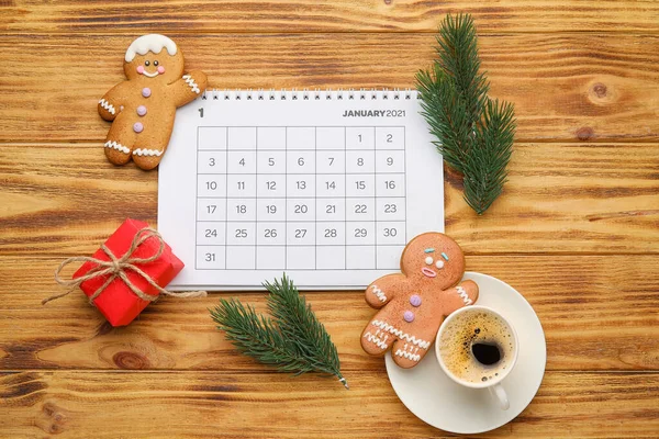 Calendario Galletas Navidad Taza Café Ramas Regalo Abeto Sobre Fondo — Foto de Stock