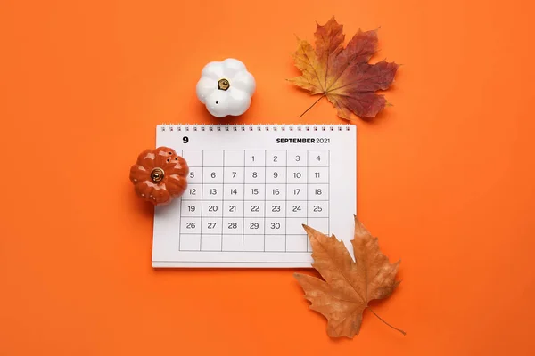 Calendar Autumn Leaves Pumpkins Color Background — Stock Photo, Image