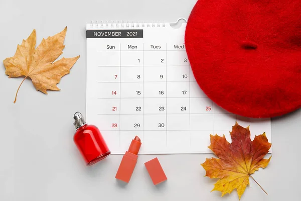 Calendar Female Accessories Autumn Leaves Light Background — Stock Photo, Image