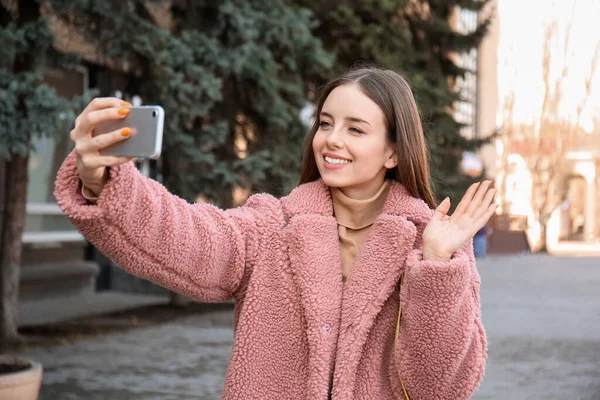 Beautiful Young Woman Taking Selfie Outdoors — Stock Photo, Image