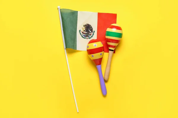 Bandera México Maracas Sobre Fondo Color —  Fotos de Stock