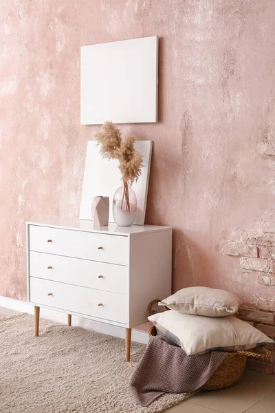 Interior Stylish Room Chest Drawers — Stock Photo, Image