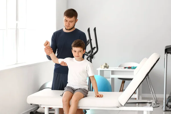 Physiotherapist Working Boy Rehabilitation Center — Stock Photo, Image