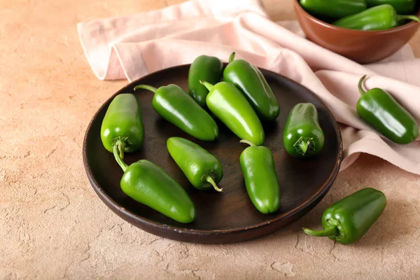 Plate Green Jalapeno Peppers Color Background — Stock Photo, Image