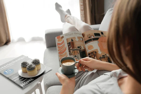 Young Woman Cup Coffee Reading Magazine Home Closeup — Stock Photo, Image