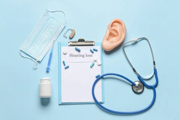 Clipboard Text Hearing Loss Stethoscope Pills Color Background — Stock Photo, Image