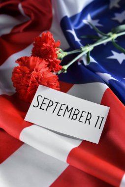 ABD bayrağına düzenlenen Terör saldırıları kurbanları için Ulusal Namaz ve Anma Günü kompozisyonu