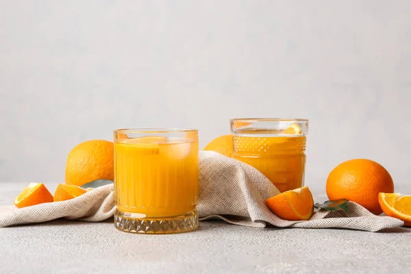 Glasses Tasty Orange Juice Light Background — Stock Photo, Image