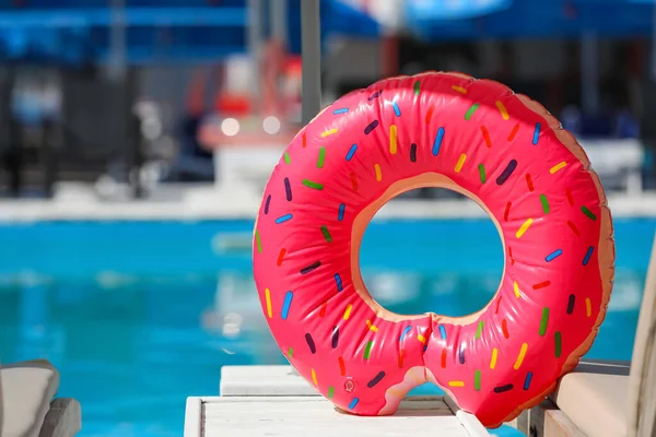 Inflatable Ring Sea Resort — Stock Photo, Image