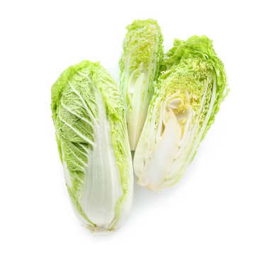 Beyaz arka planda taze Çin lahanası