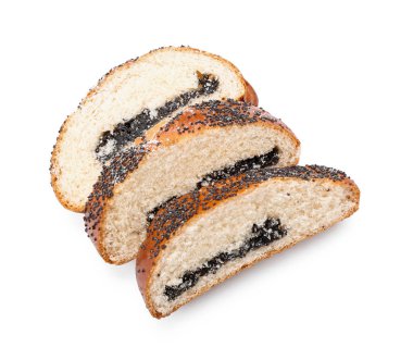 Beyaz arka planda lezzetli haşhaşlı çörek dilimleri