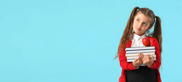 Estudante Bonito Com Livros Sobre Fundo Cor — Fotografia de Stock