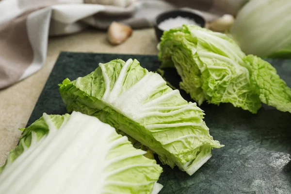 Board Fresh Chinese Cabbage Table Closeup — Stock Photo, Image