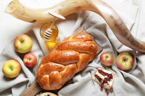 Rosh hashanah (Yahudi Yeni Yılı) için grunge arkaplanda kompozisyon