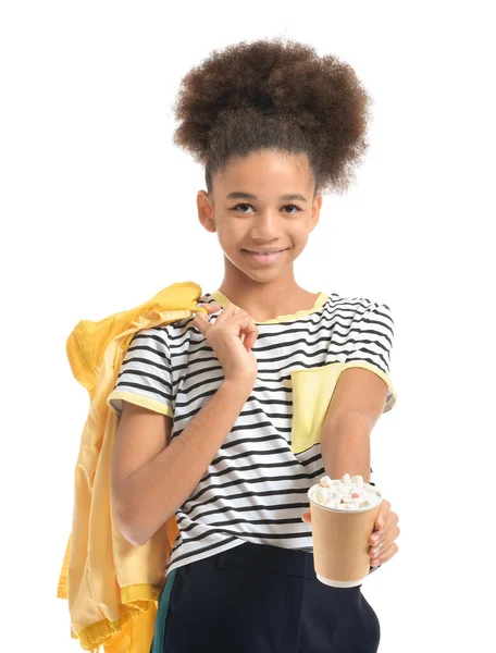 Стильная Афро Американская Девочка Подросток Чашкой Горячего Какао Белом Фоне — стоковое фото
