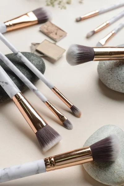 Set Makeup Brushes Spa Stones Light Background — Stock Photo, Image