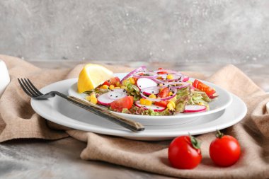 Masada Lollo Rosso marullu taze salata.