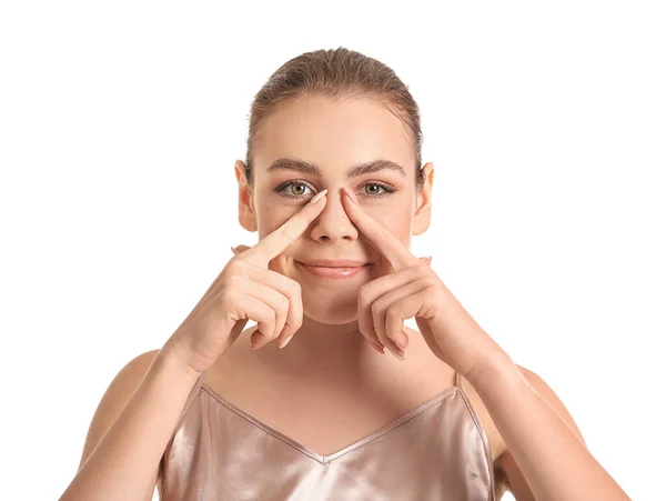 Hermosa Joven Haciendo Yoga Facial Sobre Fondo Blanco — Foto de Stock