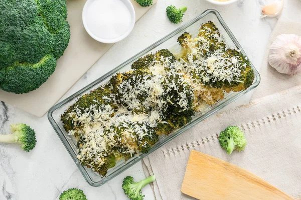 Baking Dish Tasty Broccoli Cheese Light Background — Stock Photo, Image