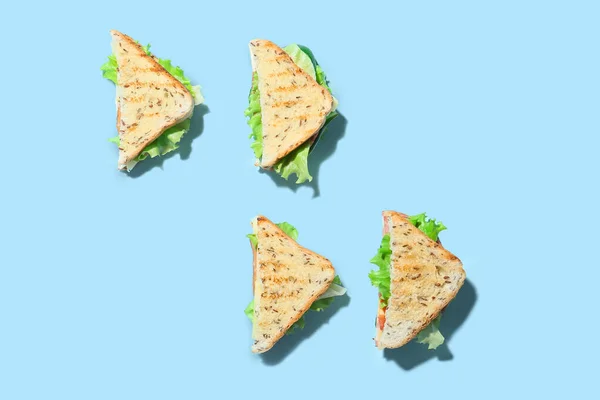 Смачні Бутерброди Кольоровому Фоні — стокове фото