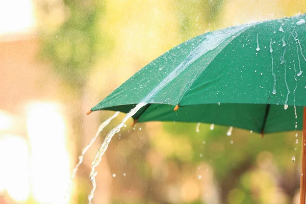 Open Umbrella Falling Rain Drops Outdoors — Stock Photo, Image