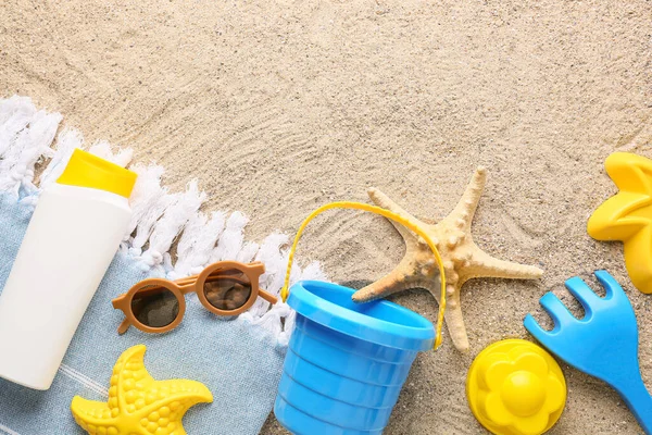 Set Beach Accessories Children Bottle Sunscreen Sand — Stock Photo, Image