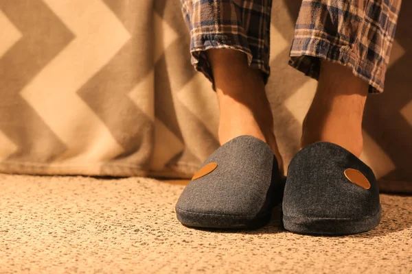 Man Wearing Soft Slippers Home Closeup — Stock Photo, Image