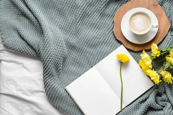 Cup Coffee Book Flowers Knitted Plaid — Stock Photo, Image