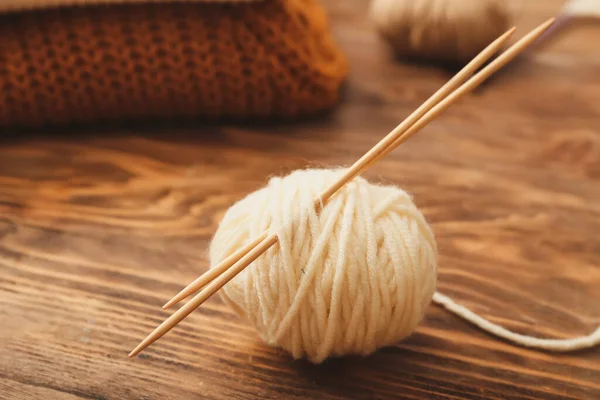 Yarn Knitting Needles Wooden Table — Stock Photo, Image
