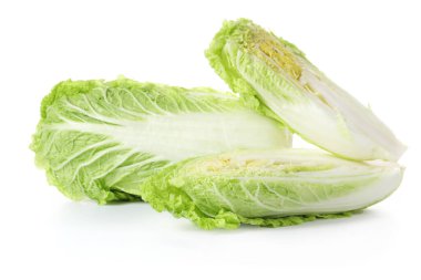 Beyaz arka planda taze Çin lahanası