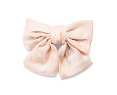 Beyaz arkaplanda şık saç fiyonku