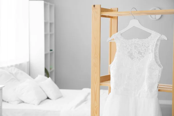 Красива Весільна Сукня Спальні — стокове фото