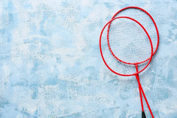 Badmintonschläger Auf Farbigem Hintergrund — Stockfoto
