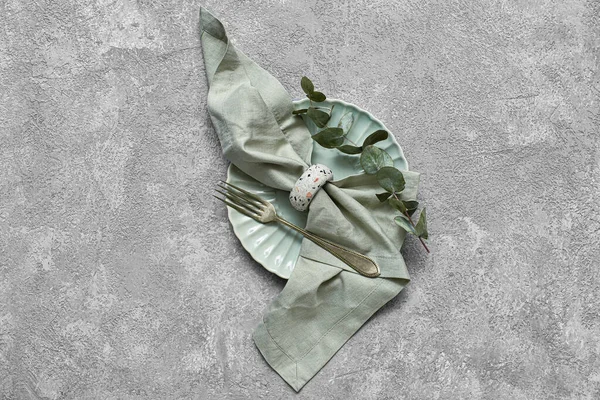 Clean Plate Napkin Fork Grey Background — Stock Photo, Image