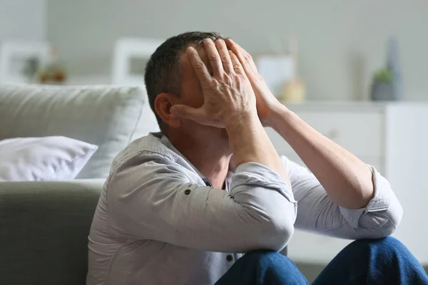 Depressed Mature Man Home — Stock Photo, Image