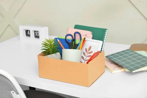 Box Personal Stuff Table Office — Stock Photo, Image